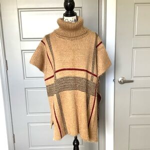🍂 Free People Turtleneck Sweater Poncho 🍂